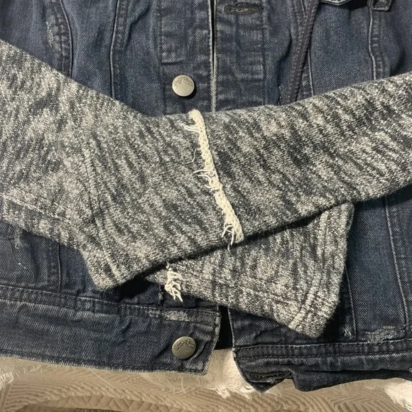 Free People distressed denim with built in hoodie sweatshirt jacket size XS - Picture 7 of 12